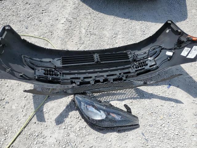 2C4RC1DG5MR509346 - 2021 CHRYSLER VOYAGER LXI SILVER photo 13