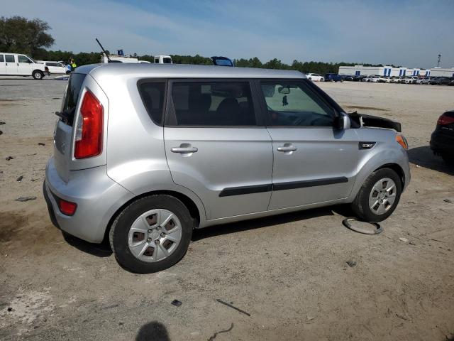 KNDJT2A56C7394486 - 2012 KIA SOUL GRAY photo 3