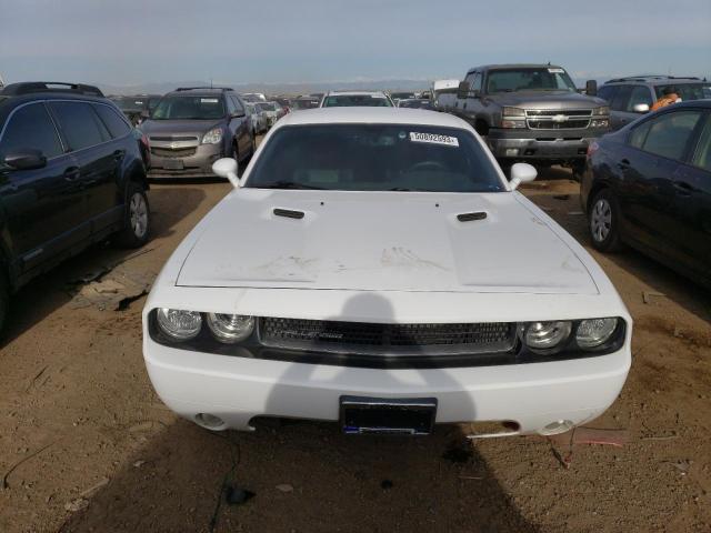 2C3CDYAG6DH524660 - 2013 DODGE CHALLENGER SXT WHITE photo 5