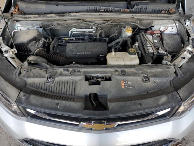 3GNCJKSB0LL291442 - 2020 CHEVROLET TRAX LS SILVER photo 12