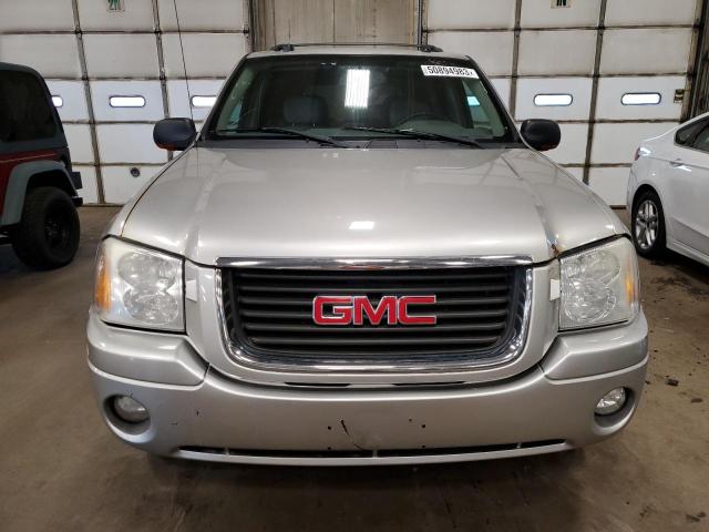 1GKDT13S552204112 - 2005 GMC ENVOY WHITE photo 5