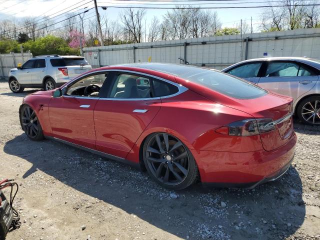 5YJSA1S12EFP65799 - 2014 TESLA MODEL S RED photo 2