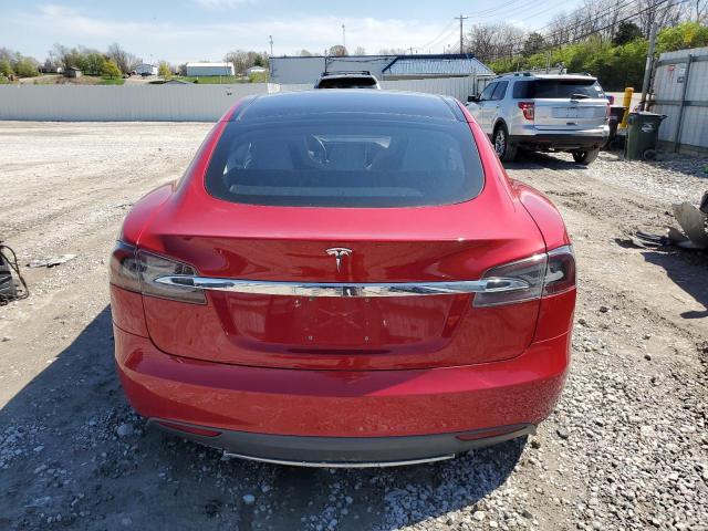 5YJSA1S12EFP65799 - 2014 TESLA MODEL S RED photo 6