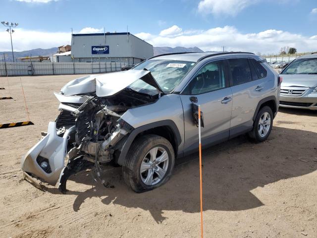 2T3P1RFVXKW027580 - 2019 TOYOTA RAV4 XLE SILVER photo 1