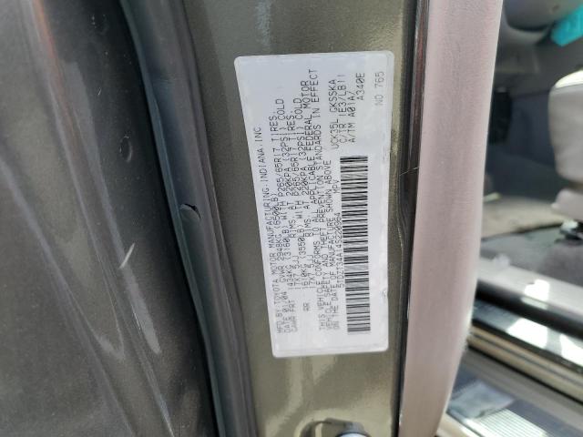 5TDZT34A14S220964 - 2004 TOYOTA SEQUOIA SR5 GRAY photo 13