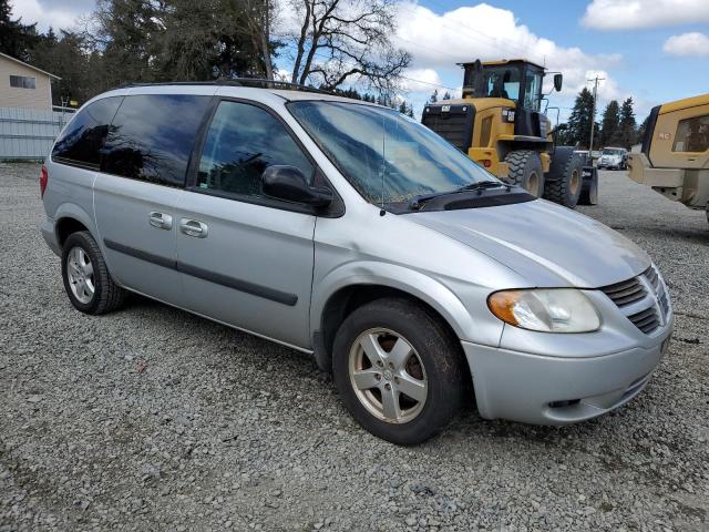 1D8GP45R95B369848 - 2005 DODGE CARAVAN SXT SILVER photo 4