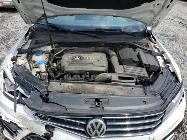 1VWDT7A35HC033447 - 2017 VOLKSWAGEN PASSAT R-LINE Weiß Foto 11