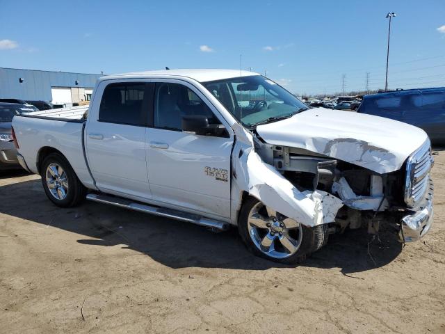 1C6RR7LT7KS570135 - 2019 RAM 1500 CLASS SLT თეთრი ფოტო 4