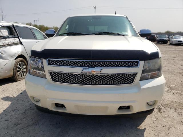 1GNFK33029R167218 - 2009 CHEVROLET TAHOE K1500 LTZ WHITE photo 5