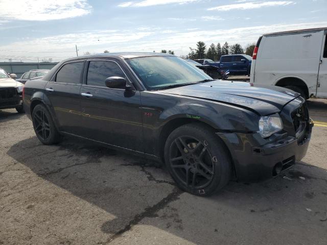 2C3LK63T69H554317 - 2009 CHRYSLER 300C BLACK photo 4