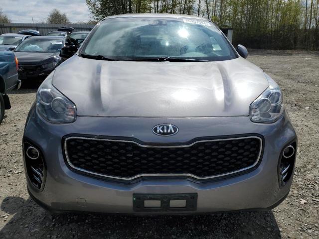 KNDPMCAC9J7472686 - 2018 KIA SPORTAGE LX GRAY photo 5