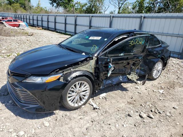 2020 TOYOTA CAMRY XLE, 