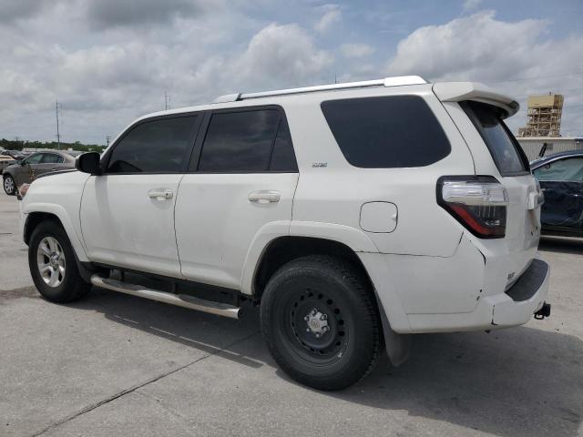 JTEZU5JR0F5106624 - 2015 TOYOTA 4RUNNER SR5 WHITE photo 2