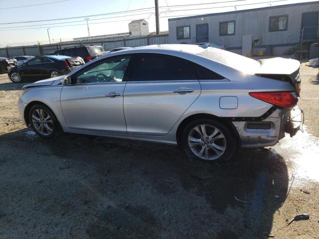 5NPEC4AC0BH163119 - 2011 HYUNDAI SONATA SE SILVER photo 2