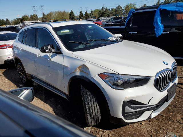 WBXJG9C06L5P58869 - 2020 BMW X1 XDRIVE28I WHITE photo 4