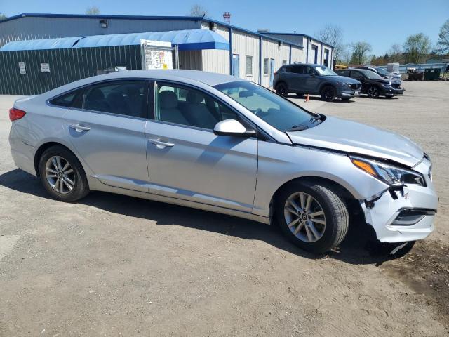 5NPE24AF0HH545804 - 2017 HYUNDAI SONATA SE SILVER photo 4