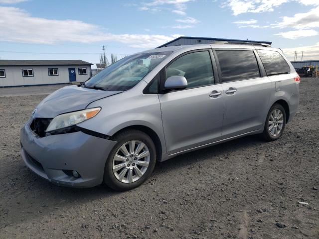 5TDDK3DC3CS047154 - 2012 TOYOTA SIENNA XLE SILVER photo 1