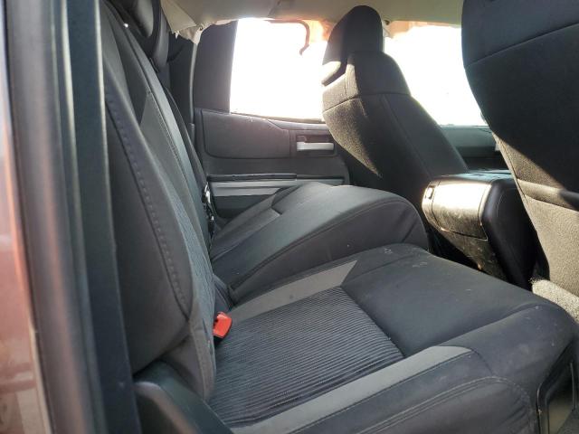 5TFRM5F19FX090368 - 2015 TOYOTA TUNDRA DOUBLE CAB SR/SR5 GRAY photo 10