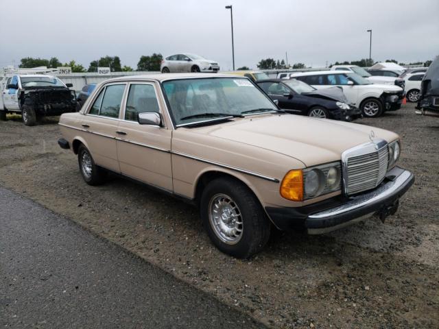 WDBAB33A0EA036517 - 1984 MERCEDES-BENZ 300 DT TAN photo 4