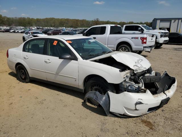 1G1ZS51856F252862 - 2006 CHEVROLET MALIBU 4D LS WHITE photo 4