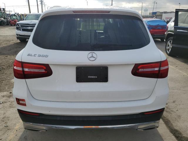 WDC0G4JB1KV117878 - 2019 MERCEDES-BENZ GLC 300 WHITE photo 6