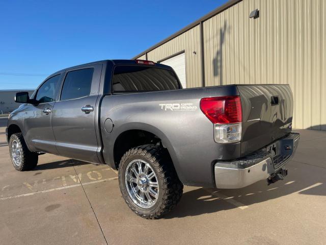 5TFHW5F17DX305779 - 2013 TOYOTA TUNDRA CREWMAX LIMITED GRAY photo 3
