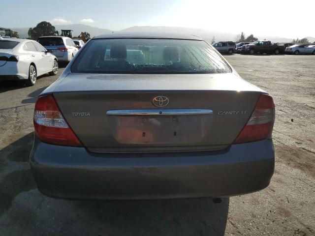 4T1BE30K24U828039 - 2004 TOYOTA CAMRY LE GRAY photo 6