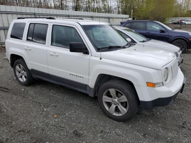 1C4NJRFB9CD715632 - 2012 JEEP PATRIOT LATITUDE WHITE photo 4