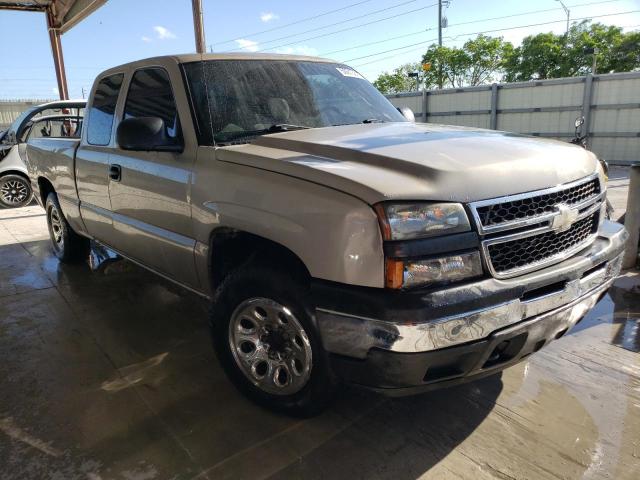 1GCEC19V77Z204849 - 2007 CHEVROLET SILVERADO C1500 CLASSIC SILVER photo 4