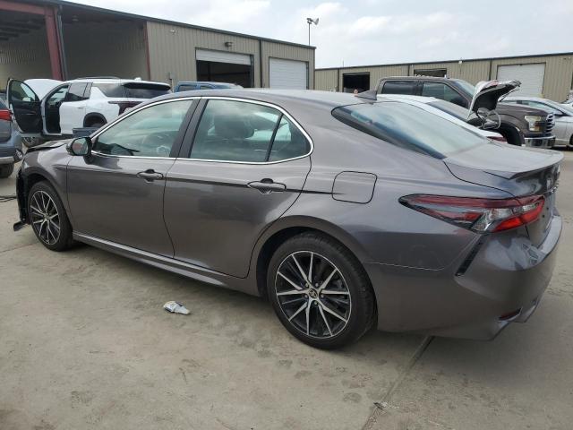 4T1G11AK7RU226314 - 2024 TOYOTA CAMRY SE NIGHT SHADE GRAY photo 2