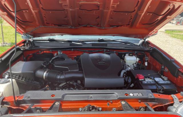 5TFCZ5ANXHX119946 - 2017 TOYOTA TACOMA DOUBLE CAB ნარინჯისფერი ფოტო 7