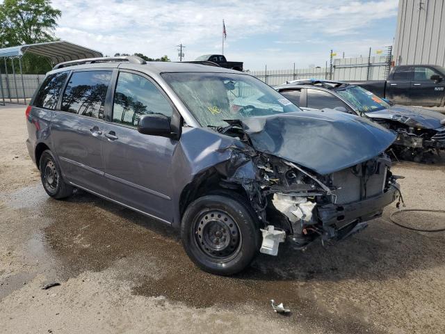 5TDZK23C69S225990 - 2009 TOYOTA SIENNA CE GRAY photo 4