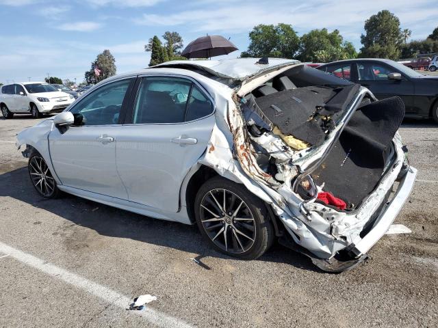 4T1G11AK3PU106958 - 2023 TOYOTA CAMRY SE NIGHT SHADE WHITE photo 2