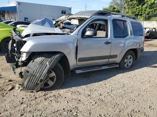 5N1AN0NU7DN815821 - 2013 NISSAN XTERRA X SILVER photo 1