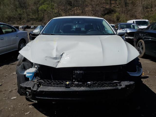 1VWDT7A38HC027528 - 2017 VOLKSWAGEN PASSAT R-LINE Ağ foto 5