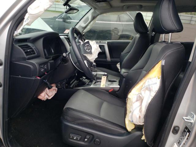 JTEBU5JR6J5607933 - 2018 TOYOTA 4RUNNER SR5/SR5 PREMIUM 银色 照片 7