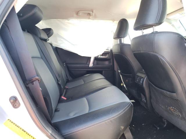 JTEBU5JR5L5776912 - 2020 TOYOTA 4RUNNER SR5/SR5 PREMIUM 银色 照片 11