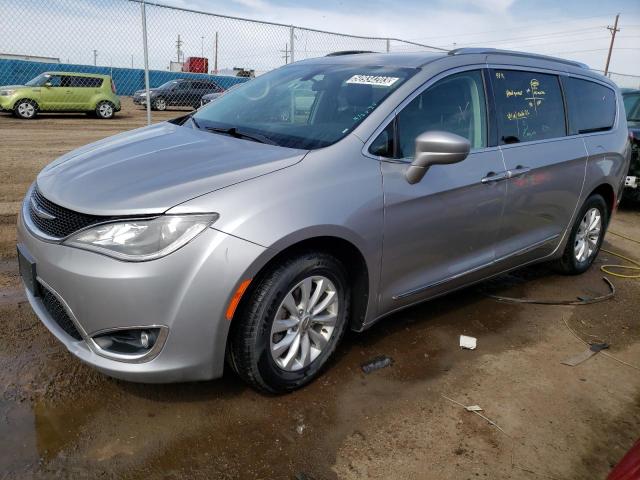 2C4RC1BG9JR357361 - 2018 CHRYSLER PACIFICA TOURING L SILVER photo 1