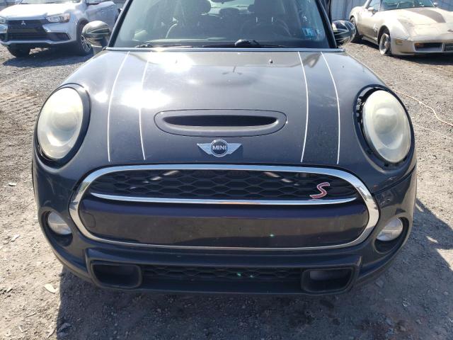 WMWXU3C53F2B55876 - 2015 MINI COOPER S GRAY photo 11