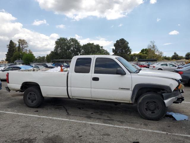 1GCHC29U97E113227 - 2007 CHEVROLET C2500 C2500 HEAVY DUTY WHITE photo 4