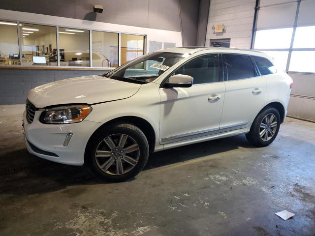 YV440MRU7H2162123 - 2017 VOLVO XC60 T5 INSCRIPTION WHITE photo 1