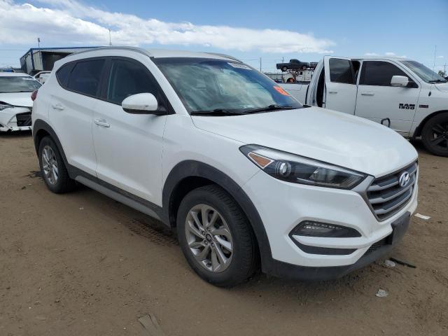 KM8J3CA45JU697900 - 2018 HYUNDAI TUCSON SEL WHITE photo 4