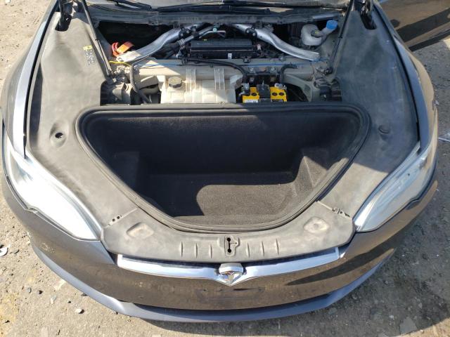 5YJSA1E40JF278486 - 2018 TESLA MODEL S ნაცრისფერი ფოტო 11