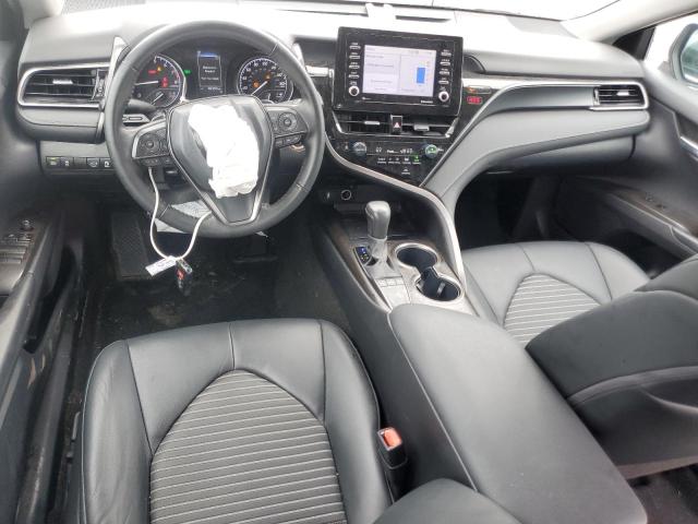 4T1T11AK8PU838386 - 2023 TOYOTA CAMRY SE NIGHT SHADE SILVER photo 8