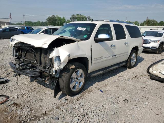 1GNUCKE06AR277320 - 2010 CHEVROLET SUBURBAN C1500 LTZ WHITE photo 1