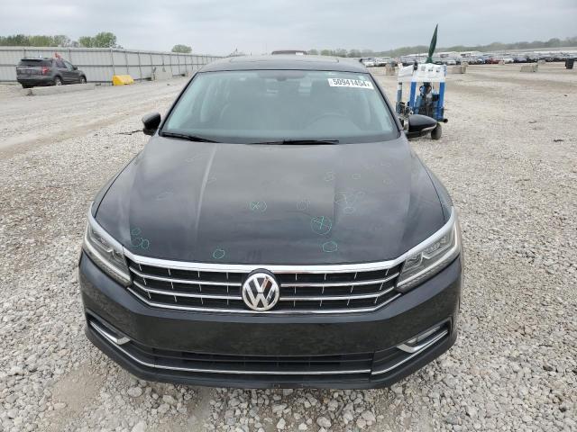 1VWBS7A35GC053044 - 2016 VOLKSWAGEN PASSAT SE BLACK photo 5