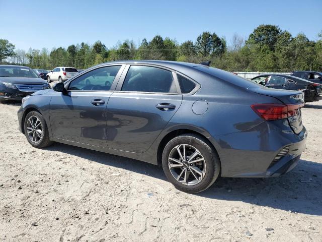 3KPF24AD7NE465029 - 2022 KIA FORTE FE GRAY photo 2