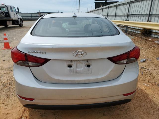 5NPDH4AE8GH796487 - 2016 HYUNDAI ELANTRA SE SILVER photo 6