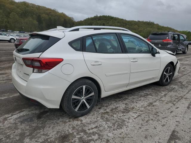 4S3GTAD64N3729277 - 2022 SUBARU IMPREZA PREMIUM WHITE photo 3