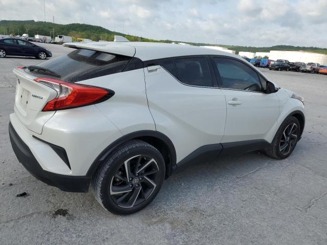 NMTKHMBXXMR131540 - 2021 TOYOTA C-HR XLE WHITE photo 3